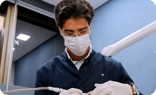 Dr. Mayk Macaully